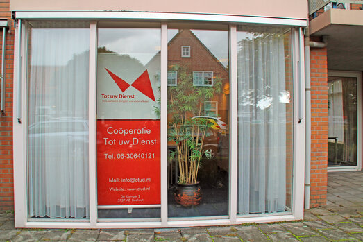 Tot Uw Dienst 1 111777972842